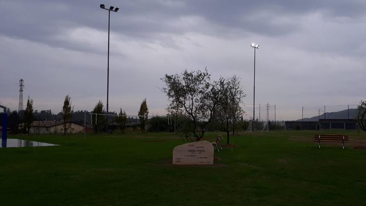Il nuovo centro sportivo (Madinelli)