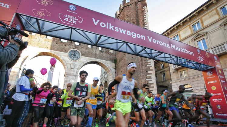 Verona Marathon, la partenza (Marchiori)