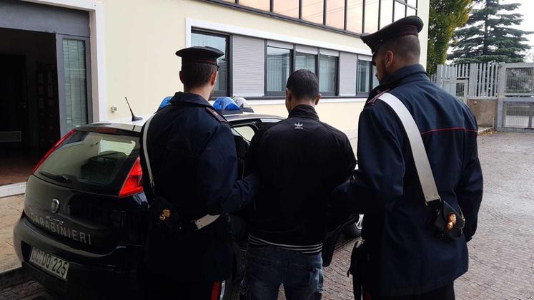 L'uomo arrestato dai carabinieri