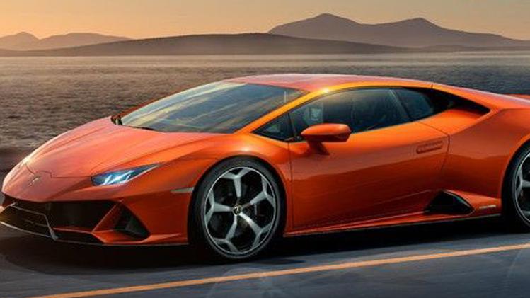 Lamborghini Huracán Evo nel nuovo arancione xanto a quattro strati