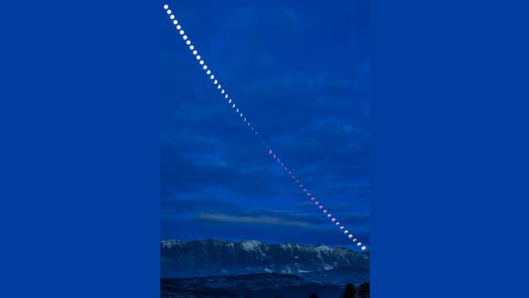La progressione della luna vista da Roberto Mettifogo