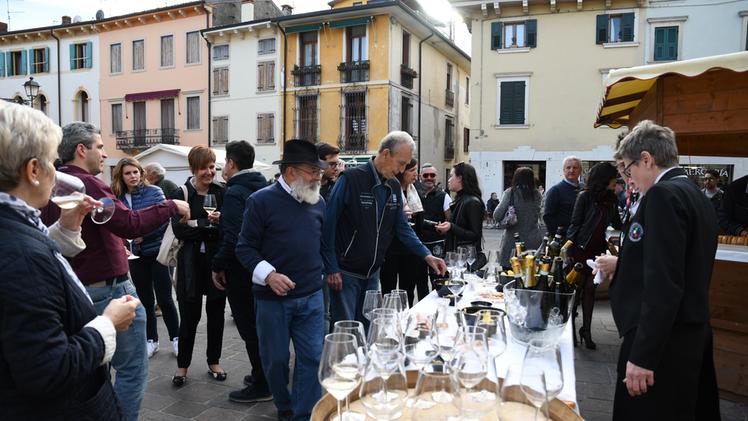 Vinitaly and the city a Soave
