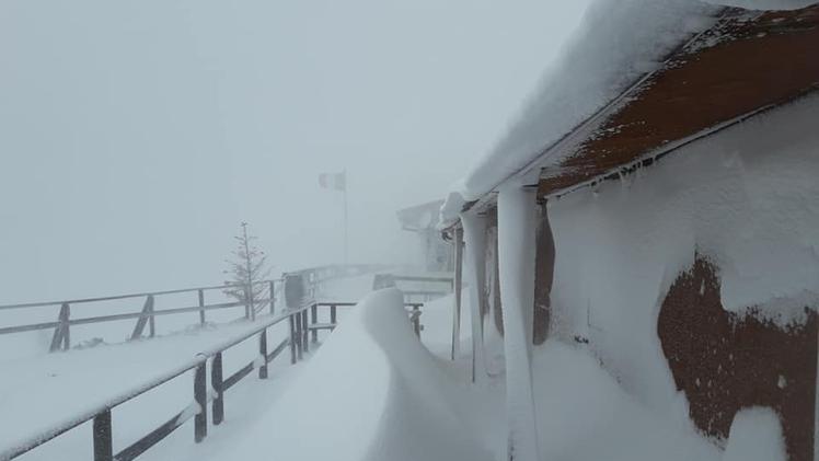 La neve in Lessinia (foto rifugio Monte Tomba)