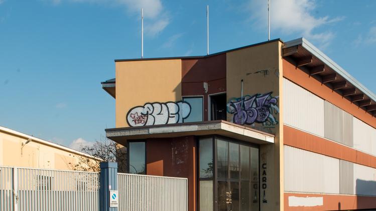 L’ingresso dell’ex stabilimento Cardi a Chievo