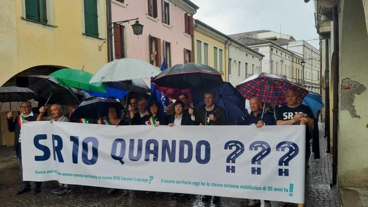 La manifestazione dei sindaci svoltasi a Montagnana 