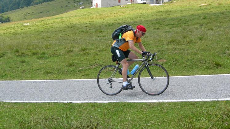 Un ciclista sulla strada Graziani, una donna è caduta dalla sua mountain bike e portata in ospedale