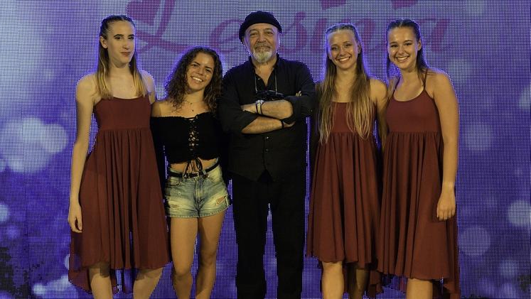 I Talenti vincitori che vanno in finale: Il gruppo New Harmony, Matilde Dal Forno e Tony Rucco