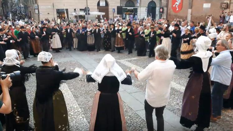 I balli bretoni inaugurano il Tocatì (Marchiori)