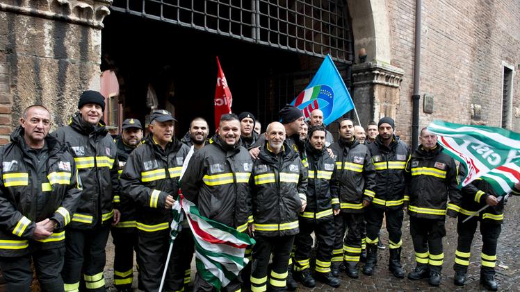 La protesta dei vigili del fuoco di Verona (Marchiori)