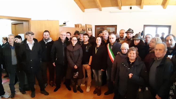 Gruppo di agricoltori che ha raggiunto Campofontana sfidando il maltempo (Gugole)