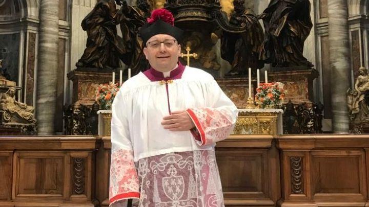 Monsignor Paolo Piccoli è accusato di omicidio aggravato