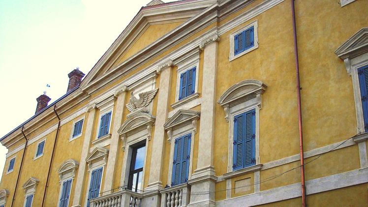 Palazzo Guarienti: saranno sistemate scalinata e sala rossa