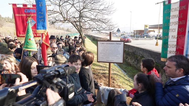 Adriano  BianconiLa cerimonia per la targa del «Campo di concentramento di Montorio», in zona Ponte Florio FOTO MARCHIORI