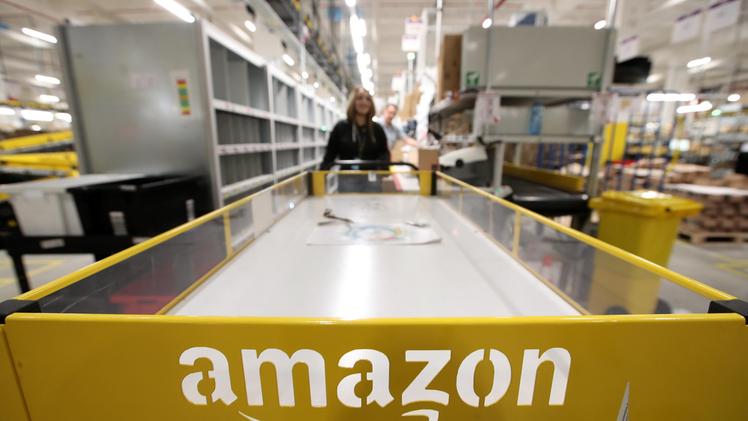 Amazon apre due centri di distribuzione