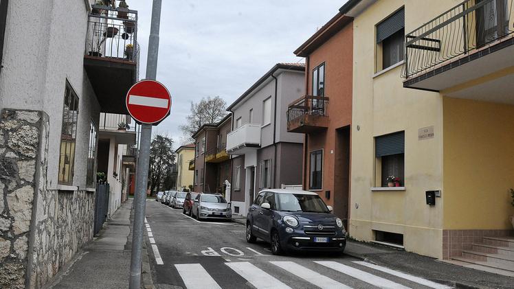 Via Brusoni: una delle cinque strade di Porto dove è stato istituito il senso unico DIENNEFOTO