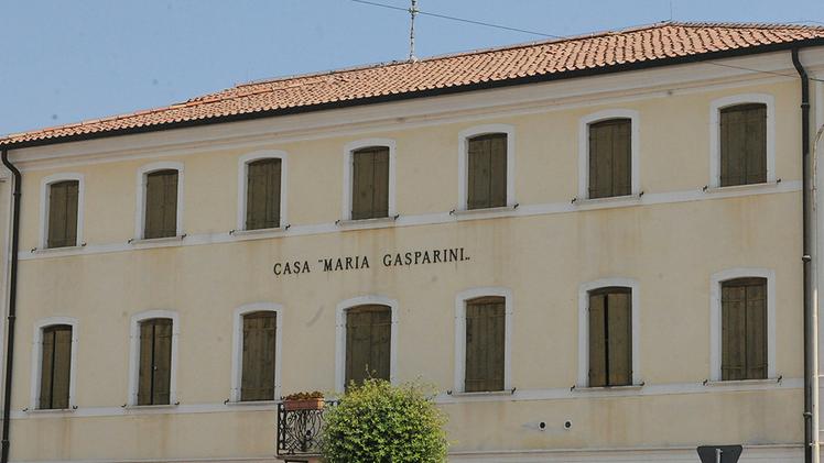La casa di riposo di Villa Bartolomea ospita 68 anziani DIENNEFOTO