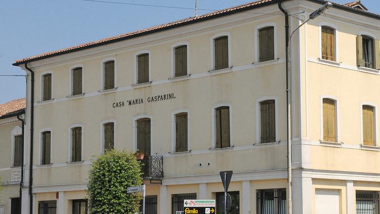 La casa di riposo «Gasparini» dove si sono verificati 22 decessi