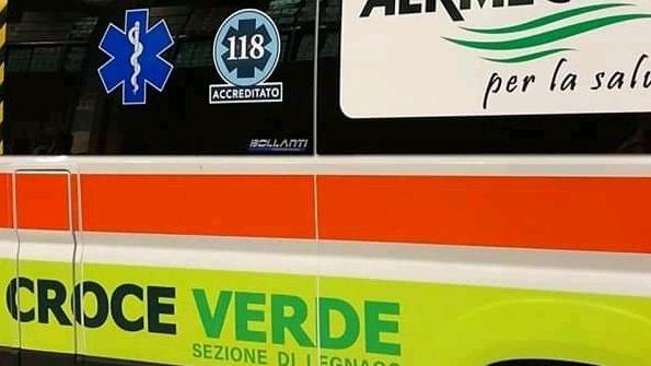 Il reparto di terapia intensiva alla clinica PederzoliUn paziente ricoverato per Covid 19 alla clinica di PeschieraUn’ambulanza del servizio sanitario della Croce Verde 