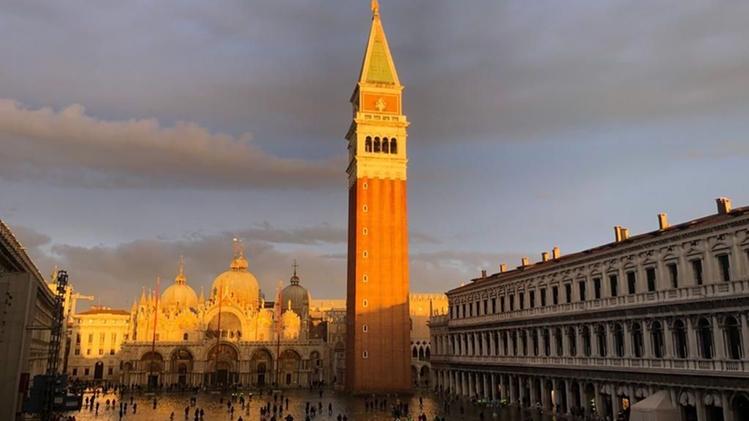 Una panoramica di piazza San Marco, Venezia