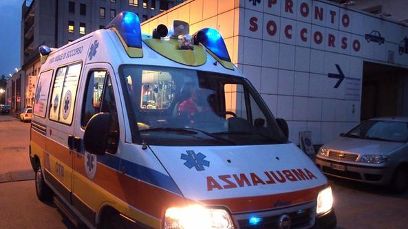 Ambulanza al pronto soccorso al San Bortolo