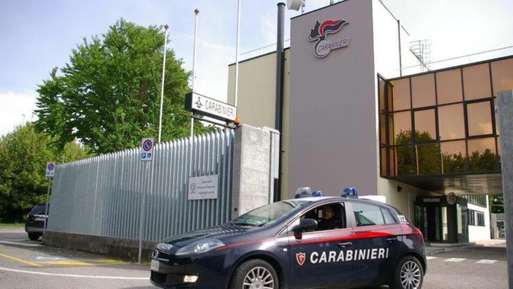 La caserma dei carabinieri di Legnago dove si sono recati a sporgere denuncia i genitori del 16enne