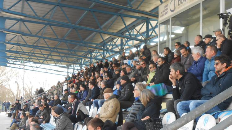 Tribuna dello stadio «Sandrini»: saranno sostituiti i seggiolini 