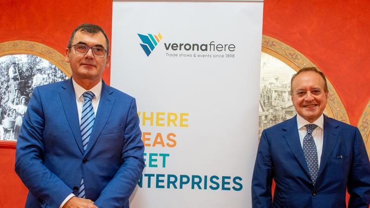 Il presidente di Veronafiere, Maurizio Danese, con il direttore generale, Giovanni Mantovani FOTOSERVIZIO  MARCHIORI