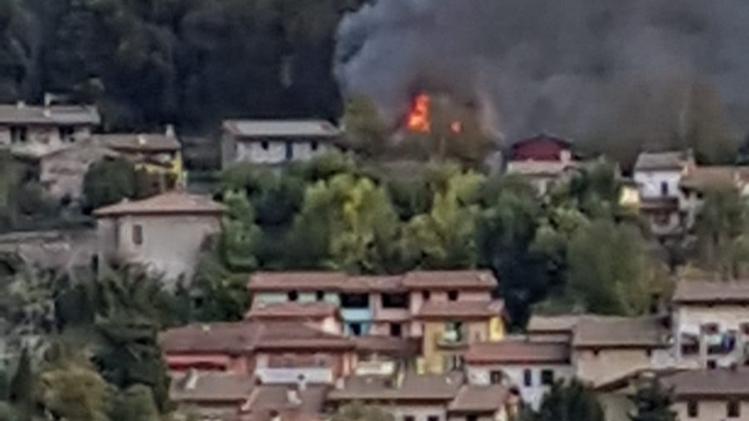 L'incendio visto da Rivalta (Madinelli)