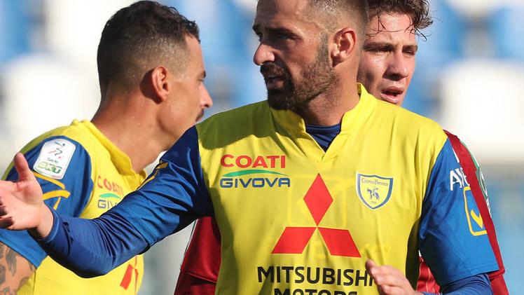 Guillaume Gigliotti è una delle chiavi della robustezza del Chievo, miglior difesa della B con soli 4 gol presiAlfredo Aglietti FOTOEXPRESS