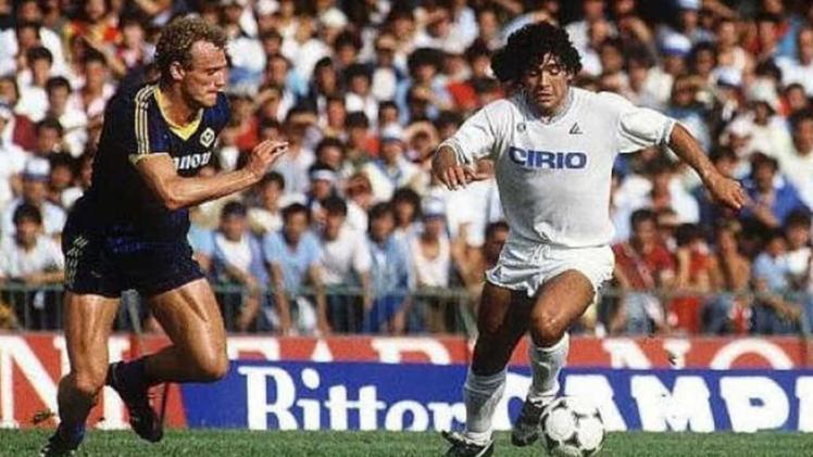 Campionato nazionale di serie A 1984/1985, Verona-Napoli 3-1 del 16/09/84: Hans Peter Briegel e Diego Armando Maradona
