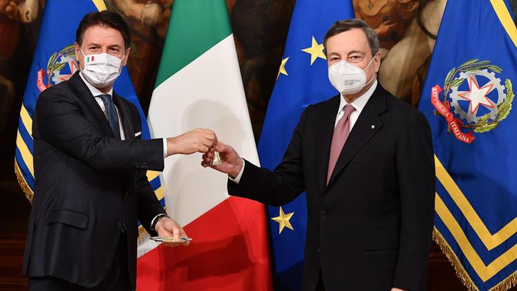 Giuseppe Conte e Mario Draghi