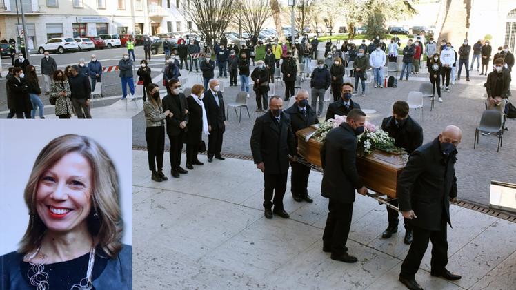 Funerale di Paola Bertolaso a Legnago (Diennefoto)
