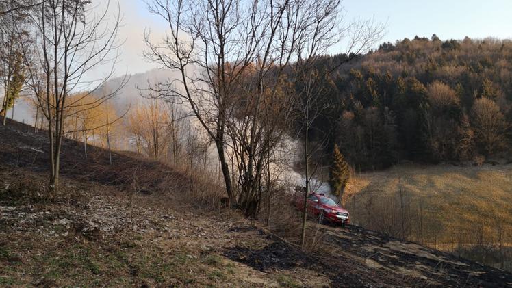 L'incendio a Bosco Chiesanuova
