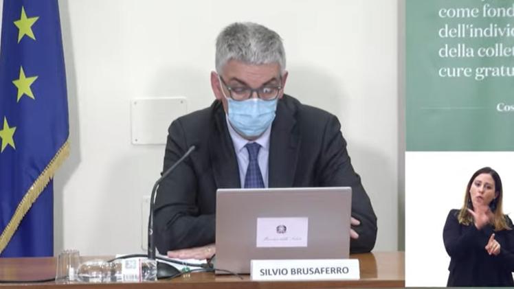 Il presidente dell'Iss Silvio Brusaferro in diretta