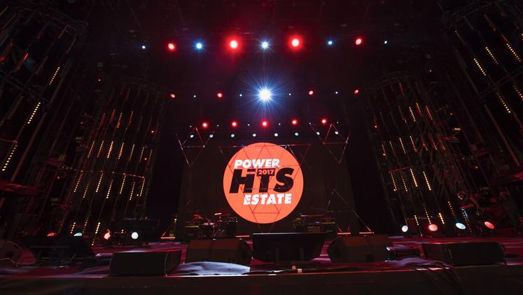 Il palco di Power Hits Estate a l'Arena di Verona