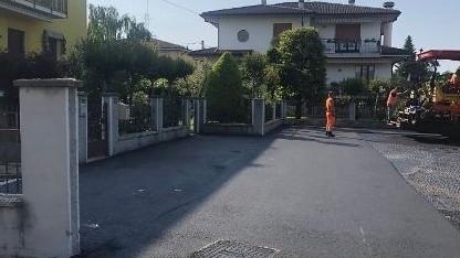 Nuovo asfalto per le vie della frazione di Pozzo