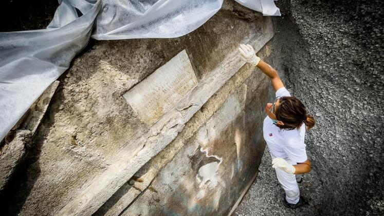 Rinvenuta una particolare tomba a Pompei