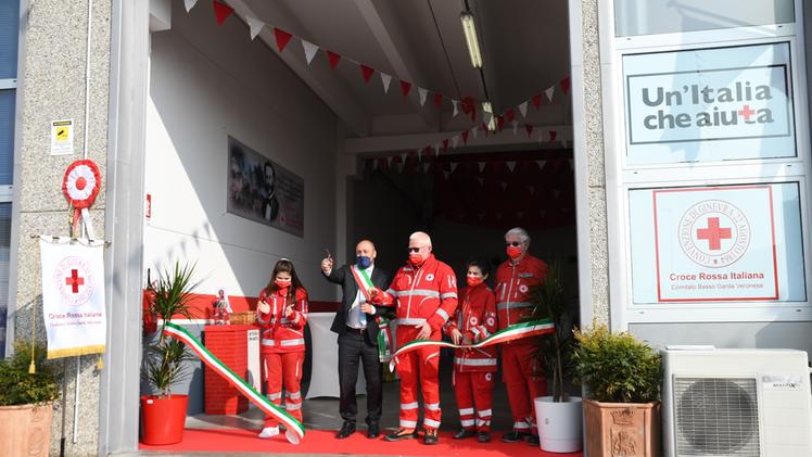 Taglio del nastro della nuova sede Croce Rossa a Castelnuovo del Garda (Pecora)