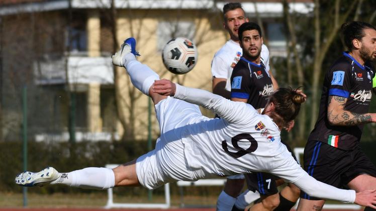 Il gol spettacolare di Andrea Raimondi con il Dolomiti