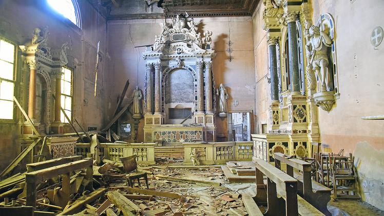 La chiesa di San Pietro: si aggravano le condizioni dell’antico tempio