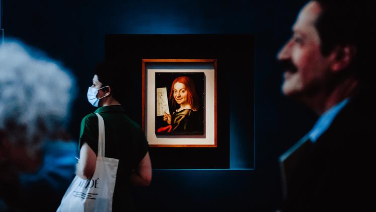 I primi visitatori nelle sale della mostra "Caroto e le arti tra Mantegna e Veronese" (Foto Marchiori)