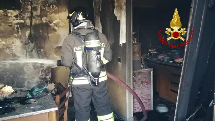 Incendio in una abitazione a San Giovanni Lupatoto
