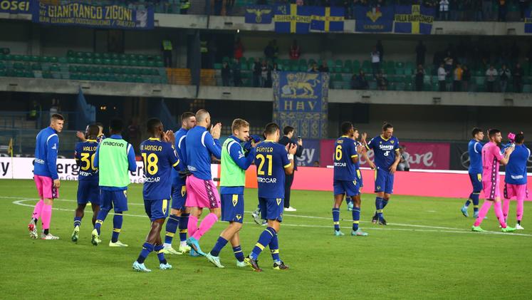 I gialloblù alla fine di Verona-Milan