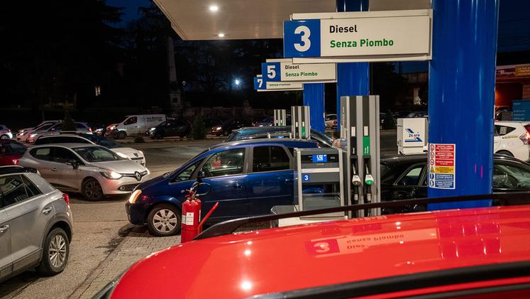 Sciopero benzinai: code ai distributori veronesi