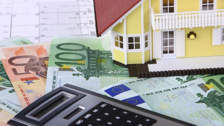 Effetto Bce: il rialzo medio della rata dei mutui è fra i 30 e i 40 euro