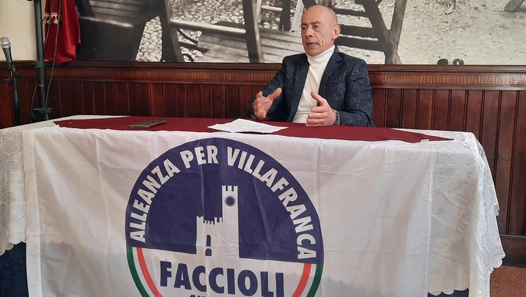 Mario Faccioli durante la conferenza stampa