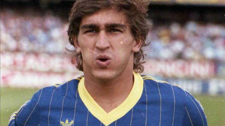 Un giovanissimo Galderisi alla sua prima stagione con la maglia gialloblù nel campionato 1983/'84