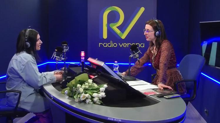 Laura Pausini intervistata da Valentina Burati